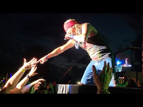 Bret Michaels (POISON) Talk Dirty To Me Live Fort Dodge Iowa June 11th 2022