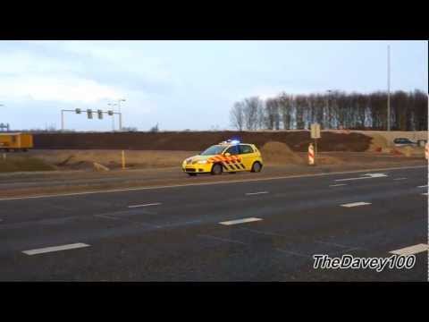 Brandweer Zwartewaal en de GHOR zijn met spoed opweg naar een Middel Scheepsbrand in Brielle