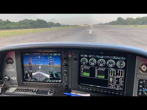 Cirrus SR22 G5 Takeoff - SBMT