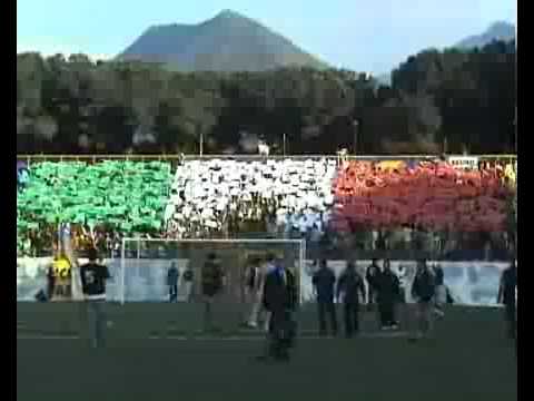Anno 2003/2004 Coreografia Juve Stabia - Massese 4 a 2 (p2)