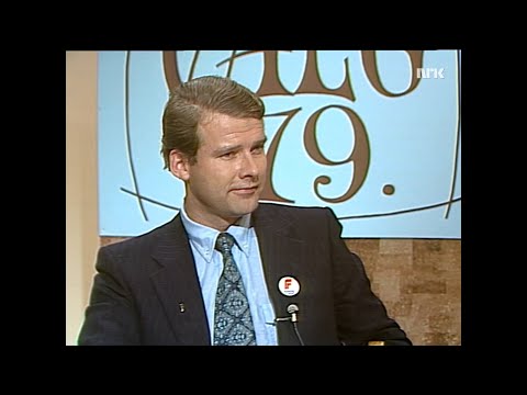 Carl I. Hagen intervjues i fjernsynet. Valgrevyen 1979