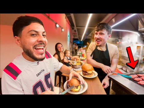 Eating all you want at Gaba's burger joint 🍔🍟 late at night in São Paulo!