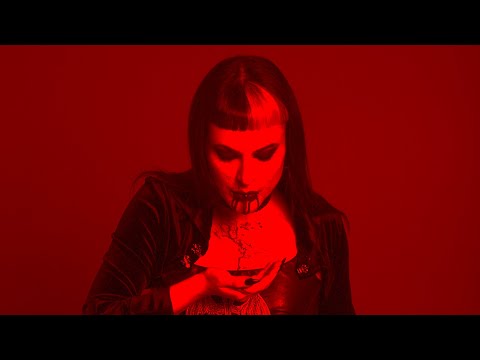 Dark Disco - From Hell - #08 - Carmilla Sioux