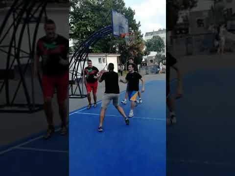 Kralj Vracara Vuk M. Djuricic