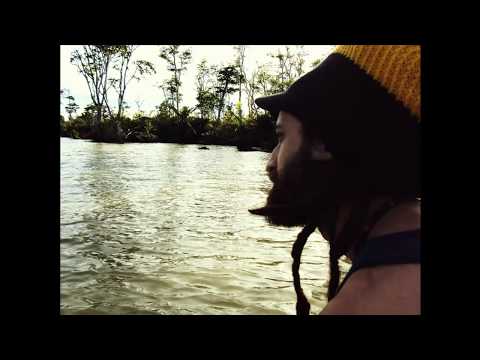 De Bruces A Mí - La Luna y El Mar