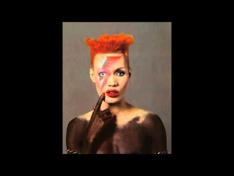 Grace Jones & David Bowie - Crush / Fame