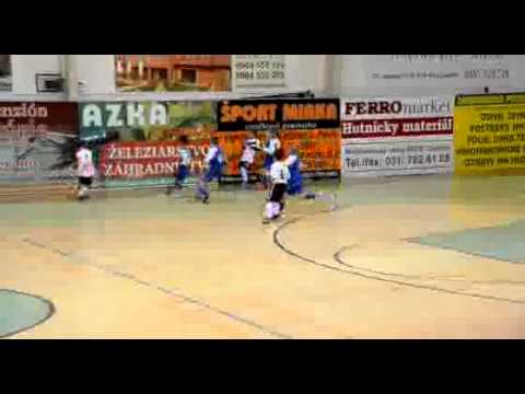 KFC Komárno - ČFK Nitra 0:0, 1. polčas, U9 (2003) Turnaj Galanta, 17.12.2011