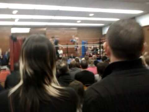 Lee's 1st Thai fight pt:2