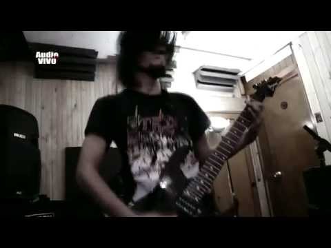 COLOMBIAMETAL GARAGE WASTE MANKIND DROWNED IN BLOOD