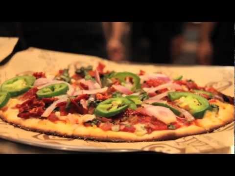 Vídeo PizzaRev - Melhor Pizza de Los Angeles - Pizza LA Personalizada