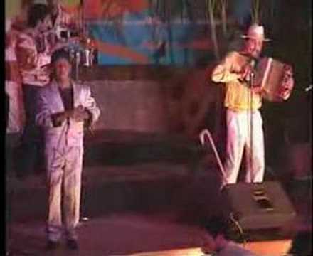 Silvio Brito & Beto Villa - Me quito el nombre