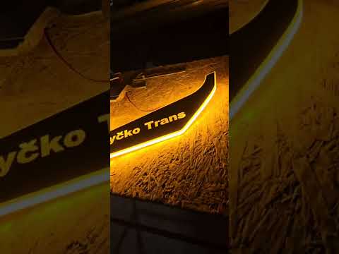 Led вставки на карты дверей для Mercedes Actros MP4, с индивидуальными надписями - фото 2 - id-p2786130345