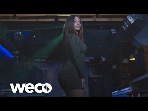 Emi Loca - Latina (Official Video)