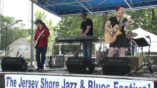 Jersey Soundtrack- Eryn Shewell - &quot;It Hurts Me, Too&quot; .mov