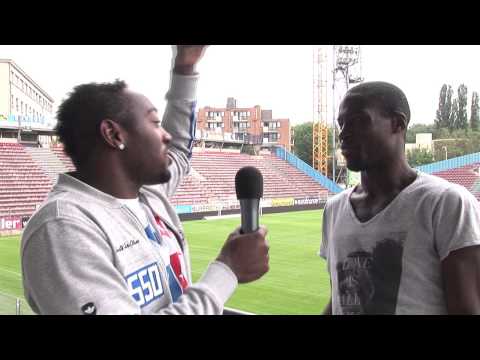 Evans Kondogbia & Parfait Mandanda avant Belgique - France