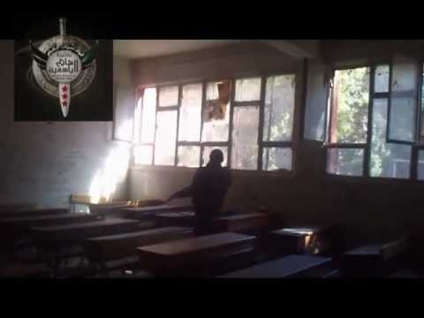 جولة لعناصر شام الياسمين في ثانوية مخيم اليرموك في مدينة دمشق بعد السيطرة عليها