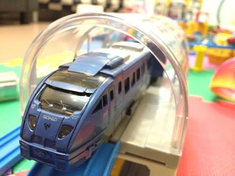 【Spielzeugeisenbahn】Plarail JR Kyushu Die Serie 883 - S-17 JR九州ソニック883 (00752 de)