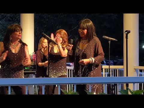 The Shirelles' Shirley Alston Reeves AKA Shirley Owens in Garden City performing "I'll Be Around"