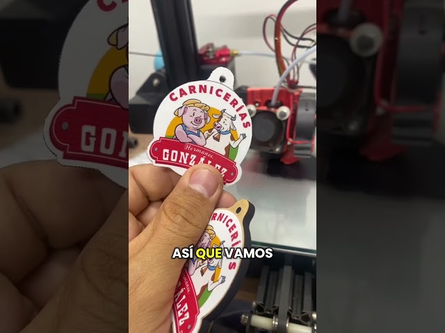 Vídeo relacionado con daged Llavero con diseño de camiseta de Brasil, revestimiento de resina, efecto 3D + pegatina práctica, amarillo, 90 mm