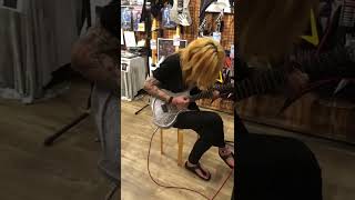 Video thumbnail for 【試奏】ESP FRX Liquid Metal Silver SEYMOUR DUNCAN Pegasus PU & Marshall AMP test play 5 #shorts by So Fúckn’Guitarist