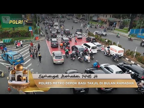 POLRES METRO DEPOK BAGI TAKJIL BAGI PENGENDARA