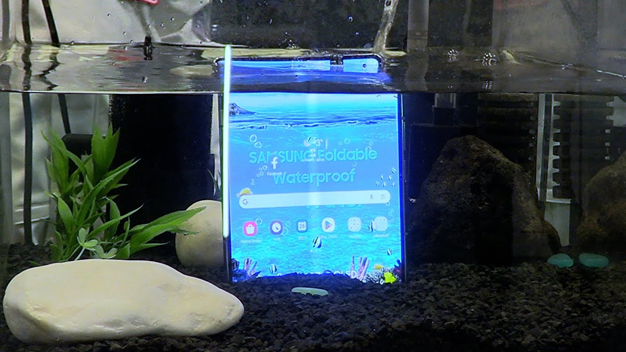 Samsung CES 2024: Unbreakable Displays! Bend, Dunk, Smash... Repeat?