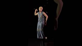 Jão canta “Vou Morrer Sozinho” ao vivo #jao #superturne