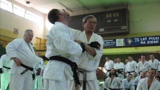 preview picture of video 'Oyama IKF -Shoshu Shigeru Oyama 10 Dan, seminary in Poland 2006'