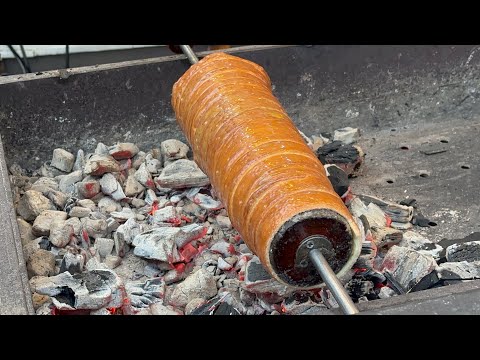 Chimney cake Kürtőskalács Cinnamon Romanian