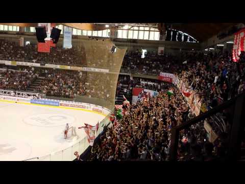 HOCKEY - EBEL - FINALE PLAY-OFF GARA 2 - Bolzano - Salisburgo 4:2 - Coro - Alè Bolzano alè