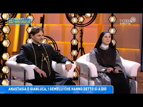 Finalmente domenica, 30 gennaio 2022 - "Due gemelli consacrati e Ilenia Petracalvina"