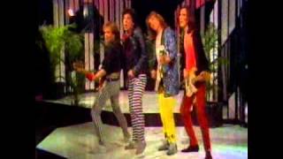 Bombarderi - live Pionir-Bezobrazno Zeleno