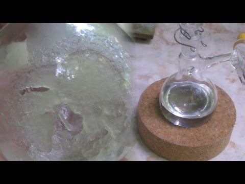 How to do a vacuum distillation (Benzaldehyde)