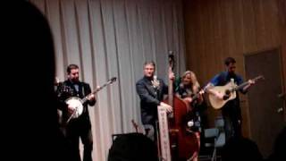 Rhonda Vincent and the Rage-Doghouse Blues