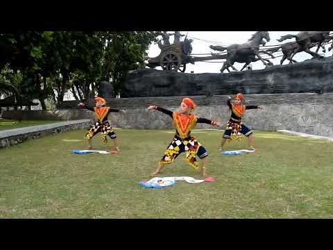 tari jaranan anak SD