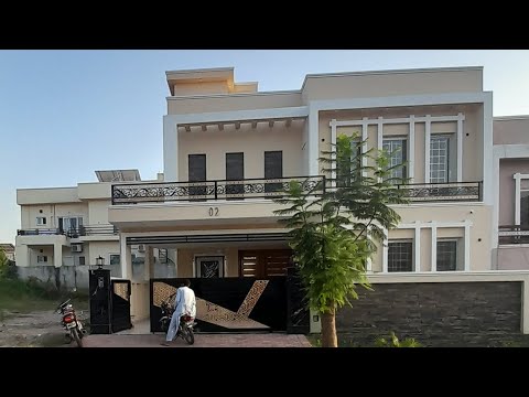 10.5مرلہ بلکل نیا خوبصورت گھر مناسب قیمت بحریہ انکلیو اسلام آباد