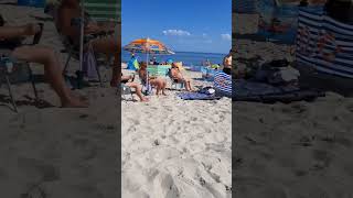 Plaża w Jastarni na Półwyspie Helskim #plaza #życie na plaży #poland#weekendvibea#grabanjoanna