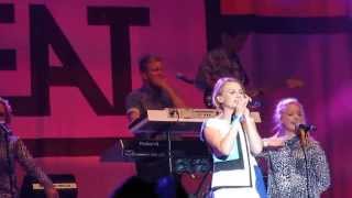 Alphabeat - Boyfriend LIVE