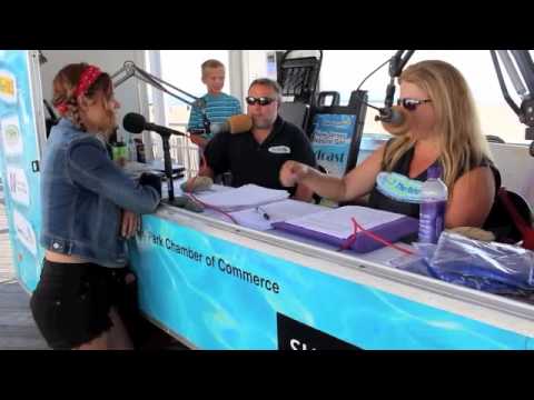 'The Voice' Star Jacquie Lee Talks Taylor Swift, Skydiving and More!