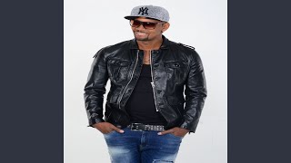 Download lagu Hace Calor mp3