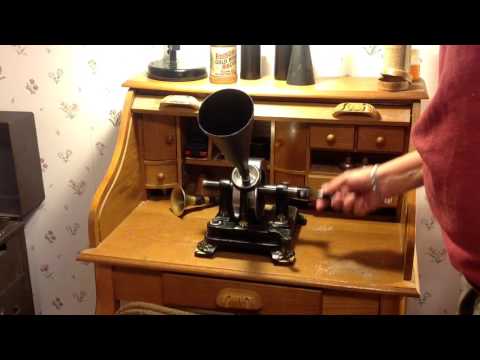 edison 1878 tinfoil phonograph / aluminum duct tape / success !!