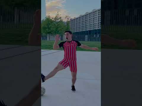 Loco!!!!  Pagu 🇨🇷 #costarica #freestylefootball