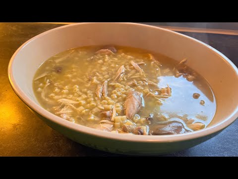 Canja de  galinha à moda antiga / receita da Susana Correia