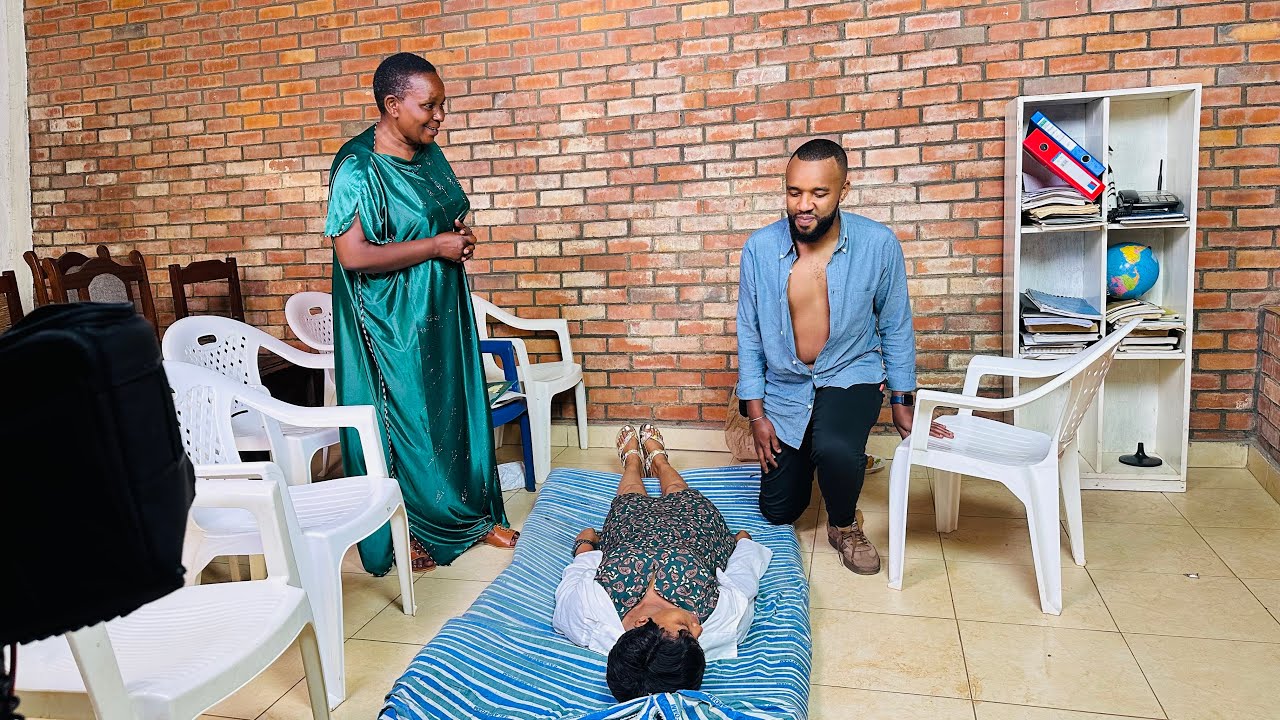 Watch PAPA SAVA EP 1368 IRI SHURI RIBIRINDUYE TEACHER - Rwandan Comedy