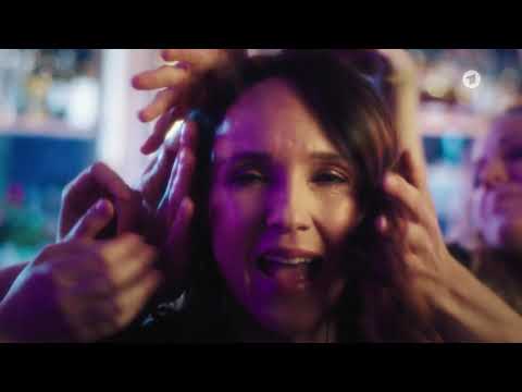 Carolin Kebekus feat Karl Lauterbach  La Vida sin Corona Der Sommer wird gut