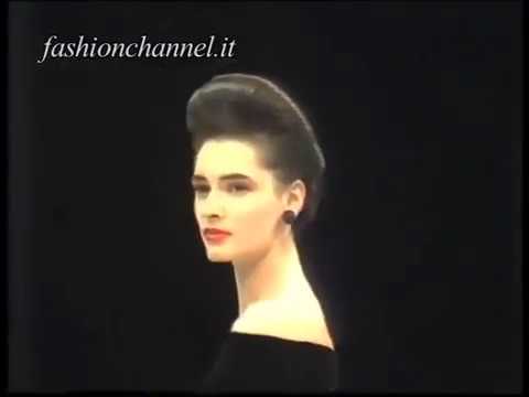 "Genny" Autumn Winter 1988 1989 Milan 2 of 2 pret a porter woman by FashionChannel