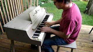 Video thumbnail for Wurlitzer 140b Electroic Piano by defactodrums