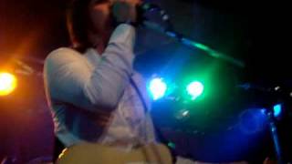Van She - Cat &amp; The Eye (live in sydney)