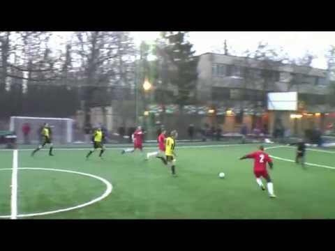 14 Random United - CLOSE-KNIT TEAM (4:3)