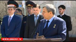 В память о тех, кто погиб ради мира.